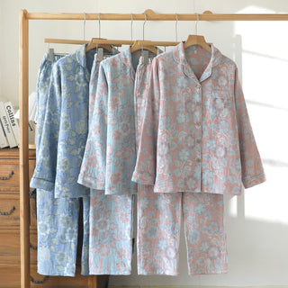 Luftiges Loungewear-Set aus Baumwollgaze mit Blumenmuster - image 0
