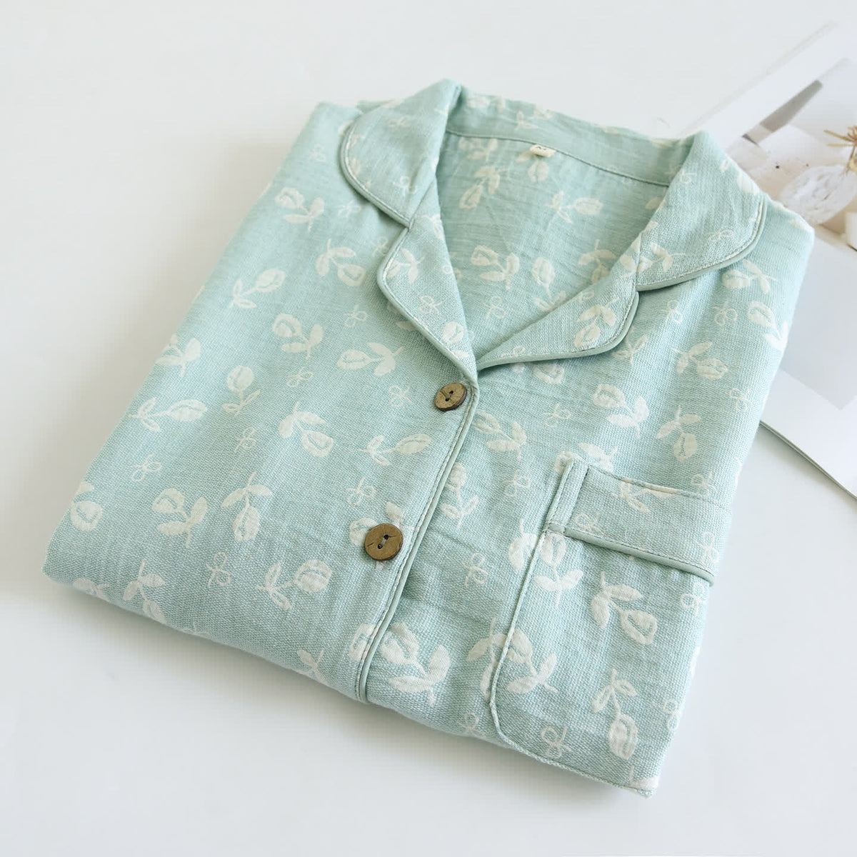 Pyjama-Set aus Baumwollgaze mit Blättermuster - image 3