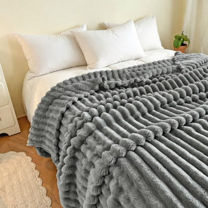 Weiche und warme Kuscheldecke aus Fleece - image 29