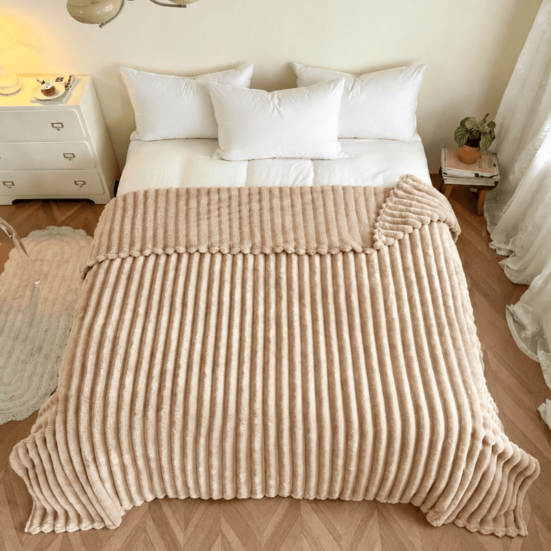 Weiche und warme Kuscheldecke aus Fleece - image 8