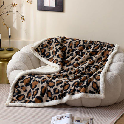 Klassische Leoparden-Flauschdecke aus Sherpa-Fleece - image 1