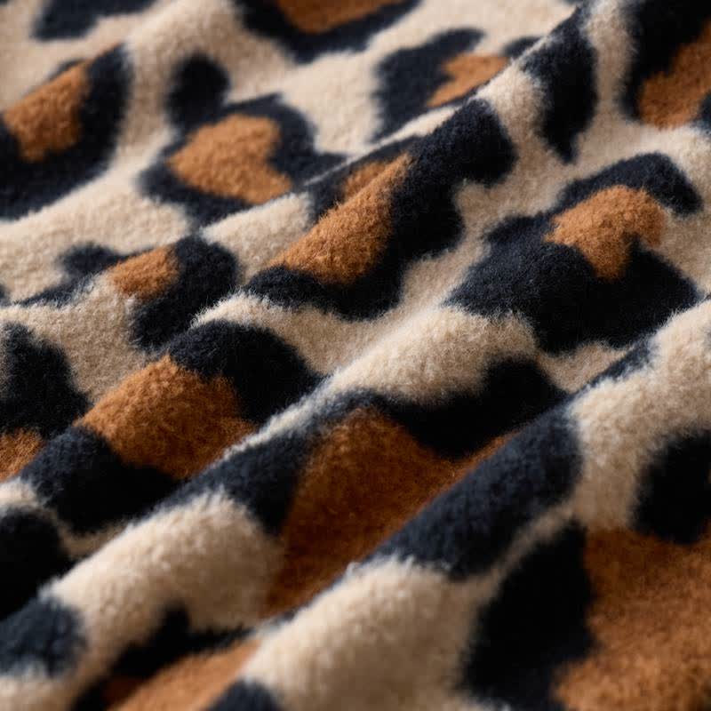 Klassische Leoparden-Flauschdecke aus Sherpa-Fleece - image 7