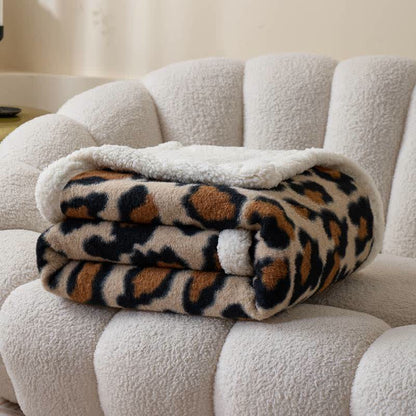 Klassische Leoparden-Flauschdecke aus Sherpa-Fleece - 200cm x 230cm - image 0