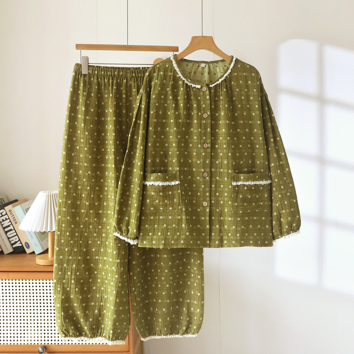 Lounge-Set aus Baumwollgaze und Spitze mit Zuckerpunkten - Grün - XXL - image 10