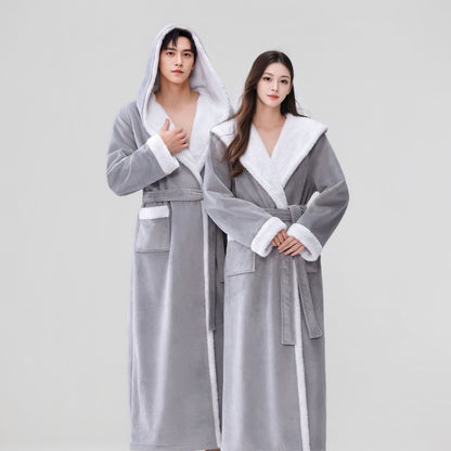 Kuscheliger langer Bademantel mit Kapuze und Sherpa-Fleece - image 2
