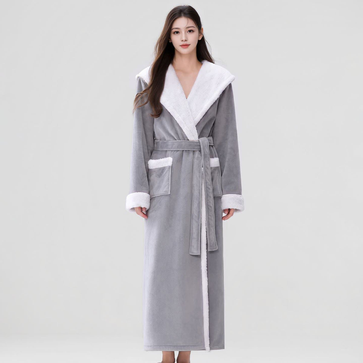 Kuscheliger langer Bademantel mit Kapuze und Sherpa-Fleece - Hellgrau - Damen XL - image 5