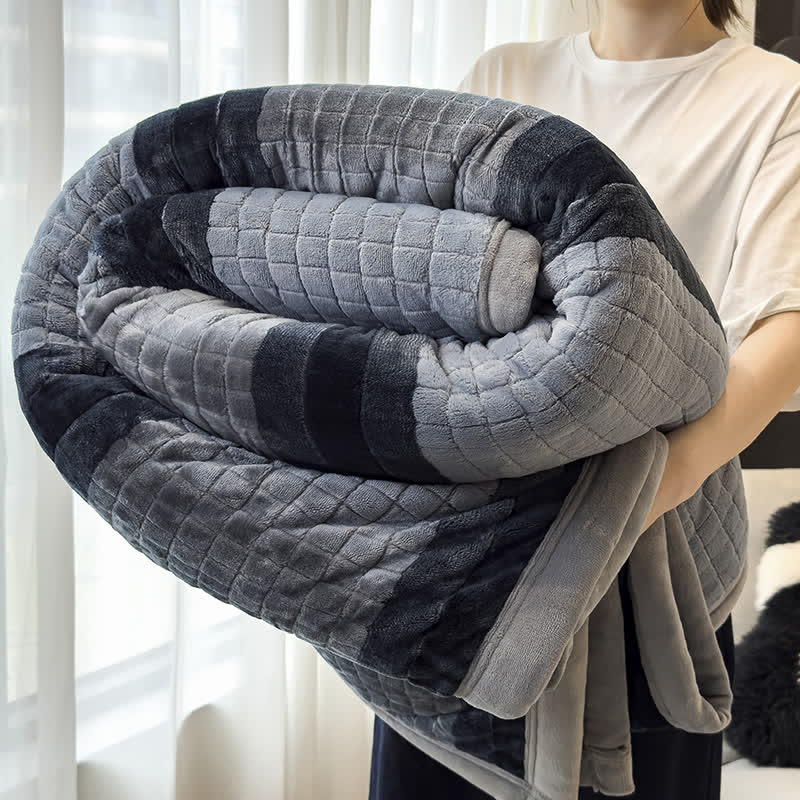 Weiche Kuscheldecke mit geometrischem Karomuster - Blau - 79" x 91" - image 32