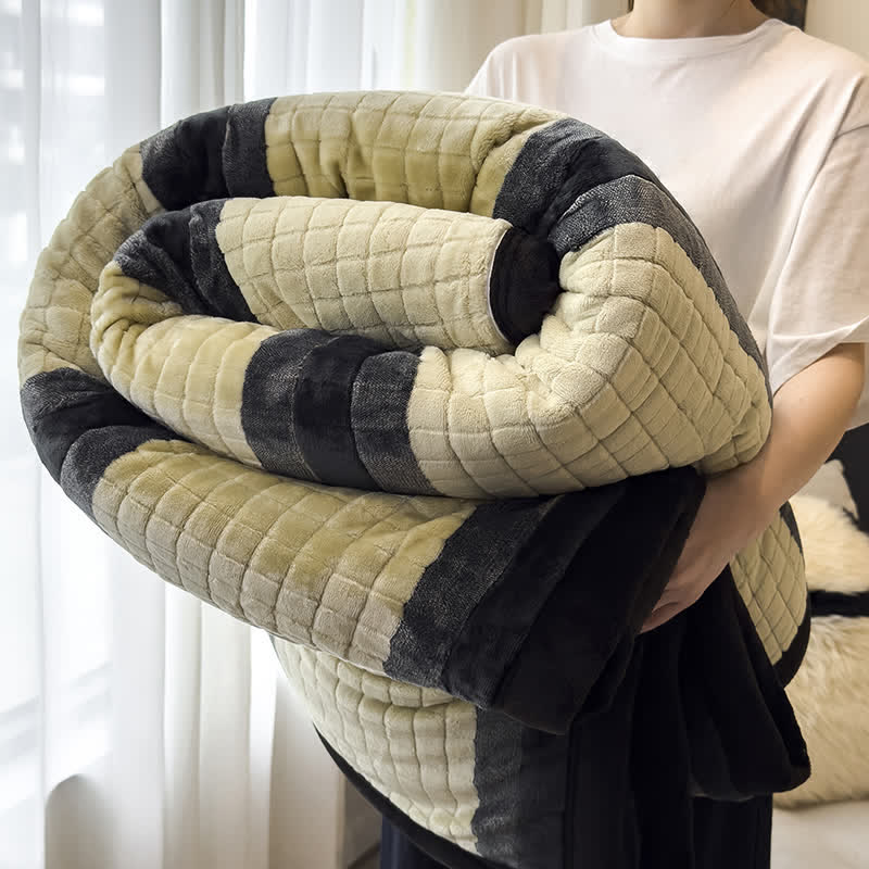 Weiche Kuscheldecke mit geometrischem Karomuster - Grün - 79" x 91" - image 42