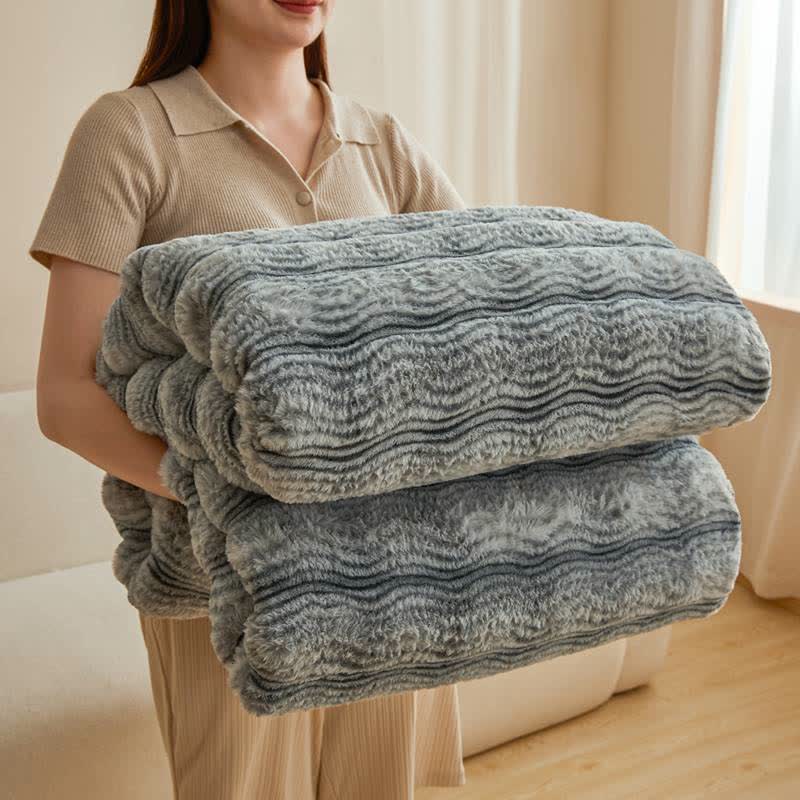 Weiche, flauschige Plüschdecke mit Wellenmuster - Blau & Grau - 79" x 91" - image 16