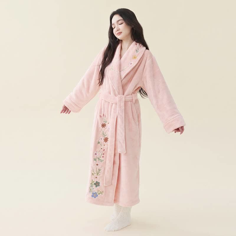 Langer Bademantel mit floraler Stickerei und Schalkragen - Rosa - XL - image 5