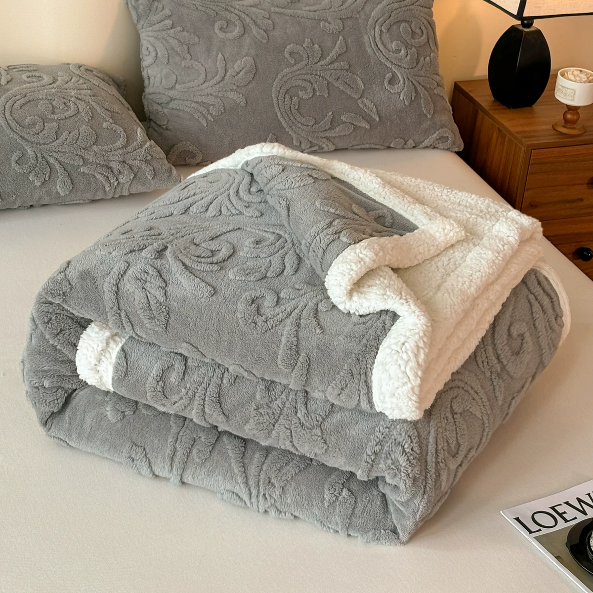 Geprägte, flauschige Sherpa-Überwurfdecke - image 36