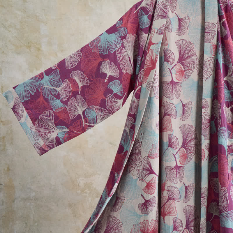 Künstlerischer Kimono aus Ginkgoblättern - image 3