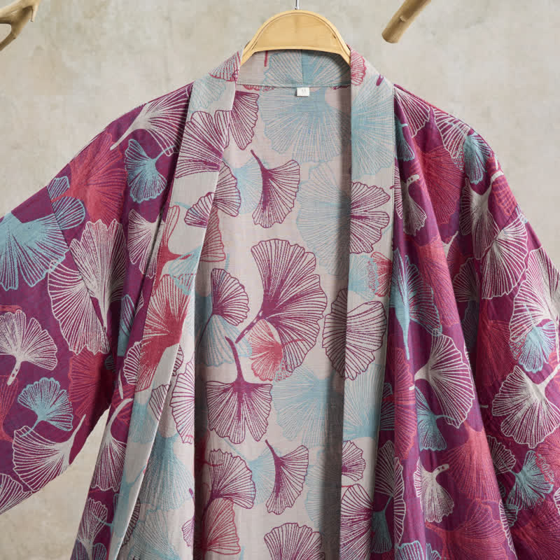 Künstlerischer Kimono aus Ginkgoblättern - image 2