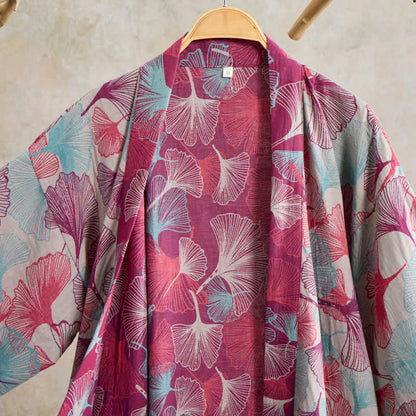Künstlerischer Kimono aus Ginkgoblättern - image 9