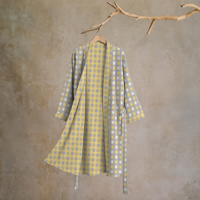 Kimono-Bademantel aus weicher, gelb-grau karierter Baumwolle - L - image 0