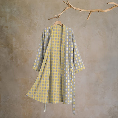 Kimono-Bademantel aus weicher, gelb-grau karierter Baumwolle - L - image 0
