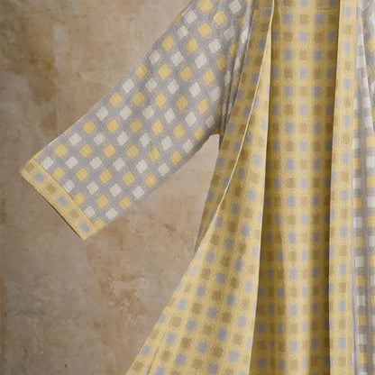 Kimono-Bademantel aus weicher, gelb-grau karierter Baumwolle - image 3