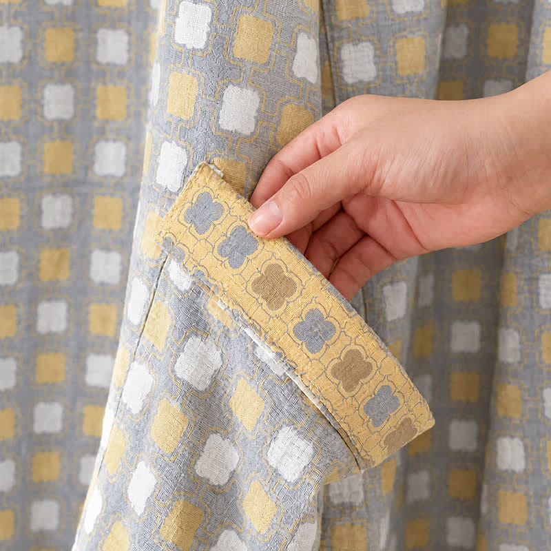 Kimono-Bademantel aus weicher, gelb-grau karierter Baumwolle - image 7