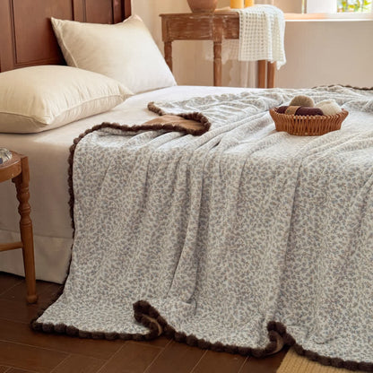 Dekorative Überwurfdecke mit ländlichem, zartem Blumenmuster - Beige - 150cm x 200cm - image 25