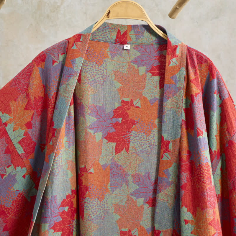 Kimono-Bademantel aus Baumwolle mit Ahornblattmuster für den Herbst - image 2