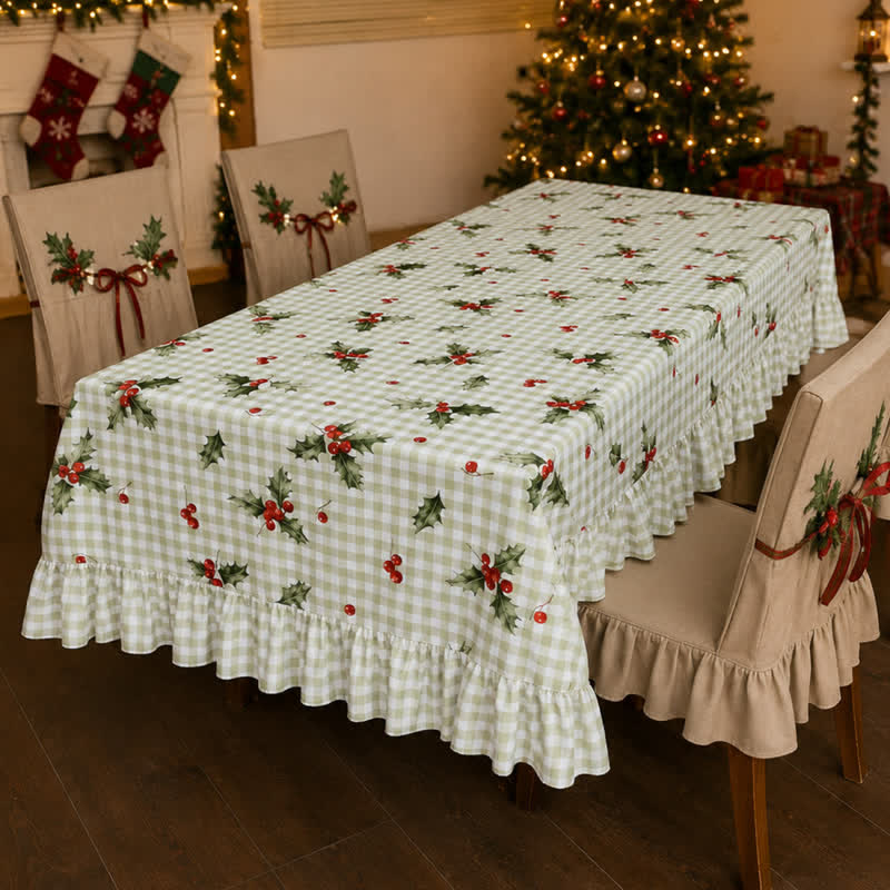Grüne Tischdecke mit Vichy-Karo und Stechpalmenbeeren - image 1