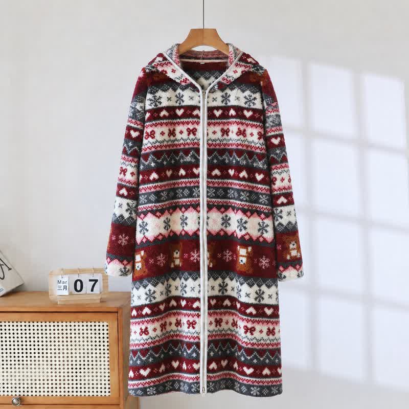 Weihnachtlicher Fleece-Bademantel mit Schneeflocken- und Bärenmotiv und Kapuze - image 0