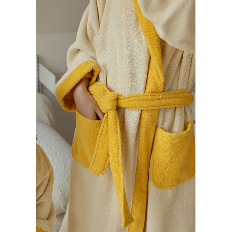 Bademantel aus Baumwolle mit Kapuze und Blumen-Colorblock