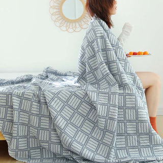 Ownkoti Plaid Dreilagige Steppdecke aus reiner Baumwolle - Blau - 200cm x 230cm - image 1