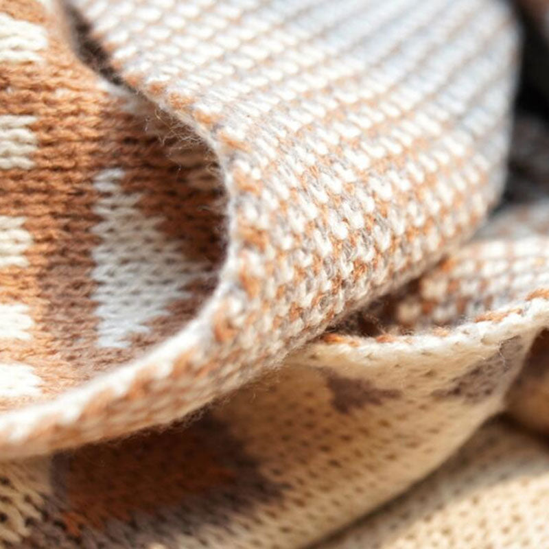 Ownkoti Gemütliche Strickdecke mit Quastenmuster