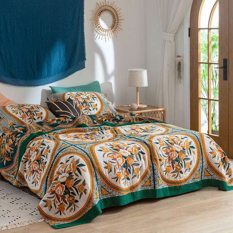 Ownkoti – Bequeme doppelseitige Steppdecke aus Baumwolle mit Blumenmuster