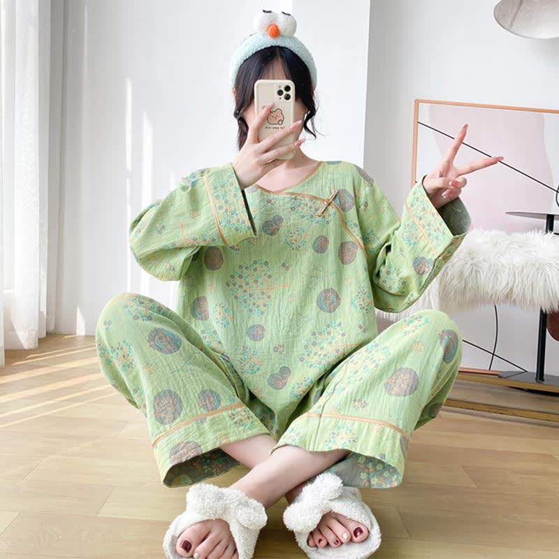 Loungewear-Set aus Baumwollgaze in Übergröße mit Baummotiv