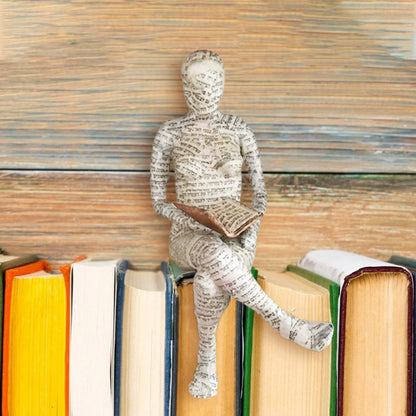 Statue einer lesenden Denkerin, Bücherregal-Dekoration
