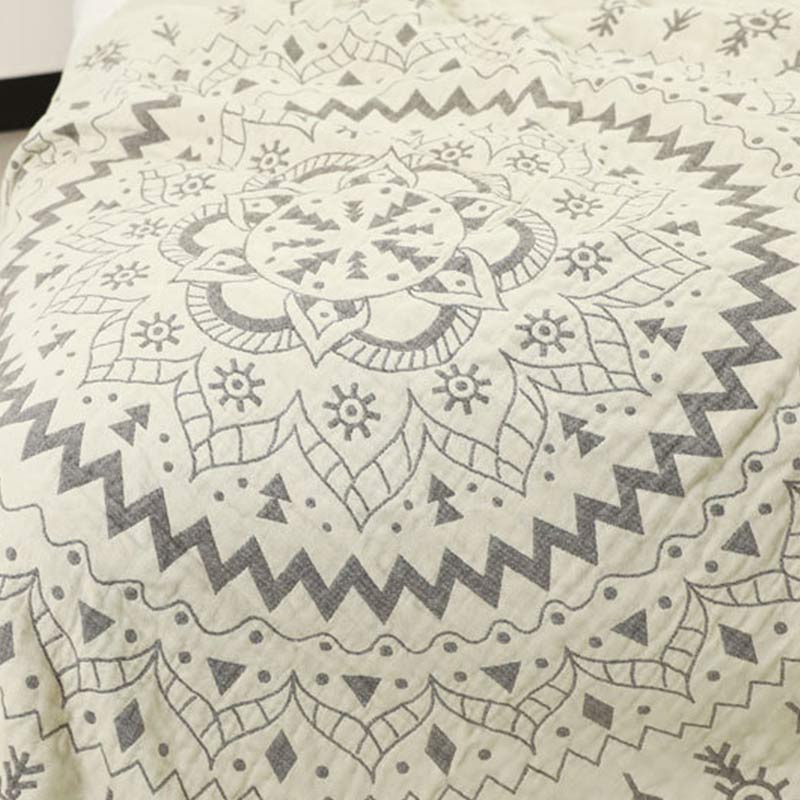 Ownkoti Chic Mandala Wende-Steppdecke aus Baumwolle mit Blumenmuster