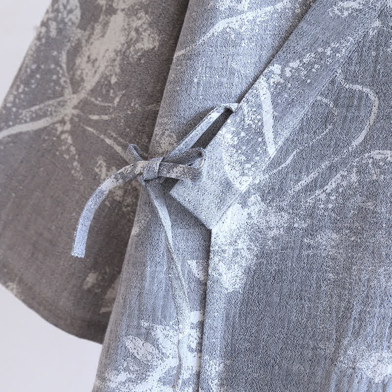 Bequemer Bademantel-Pyjama mit Jacquard-Tuschemalerei