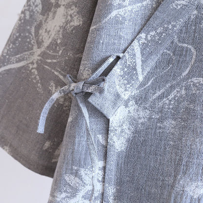 Bequemer Bademantel-Pyjama mit Jacquard-Tuschemalerei