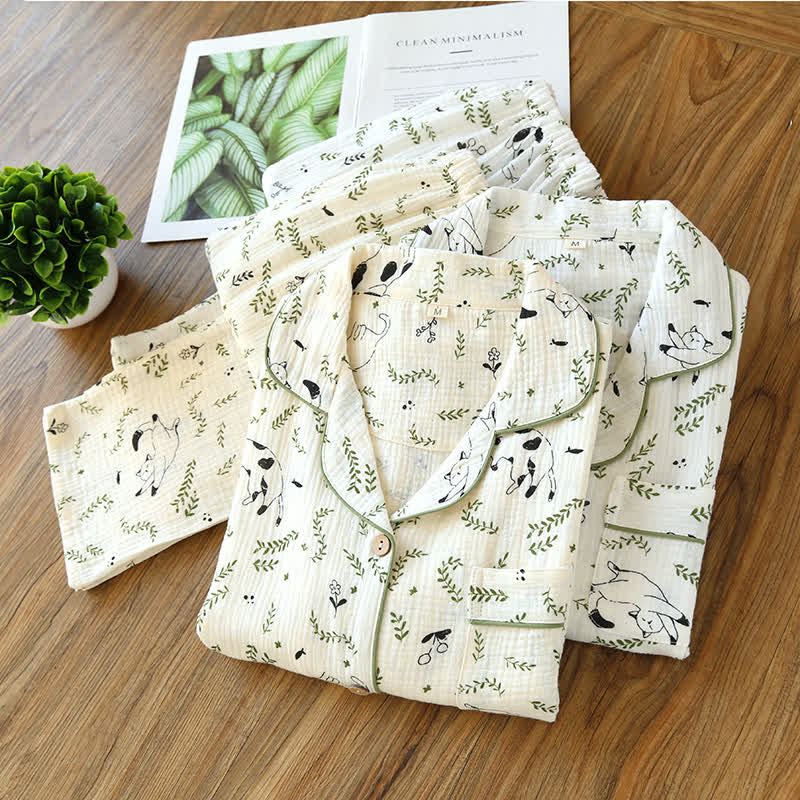Süßes Pyjama-Set aus Baumwolle mit Katze und Blatt