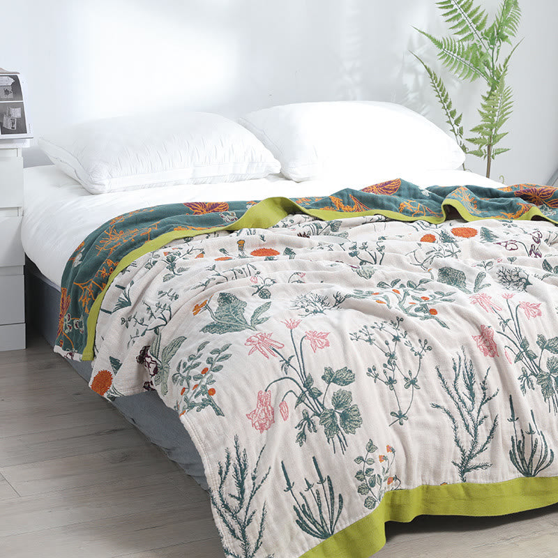 Wendbare weiche Steppdecke aus Baumwolle mit Blumen und Pflanzen