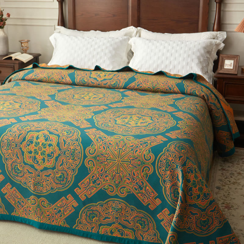 Wende-Bettdecke aus Bambusfaser mit Boho-Blumenmotiv