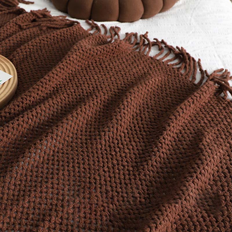 Ownkoti – Schlichte, einfarbige Strickdecke mit Quasten