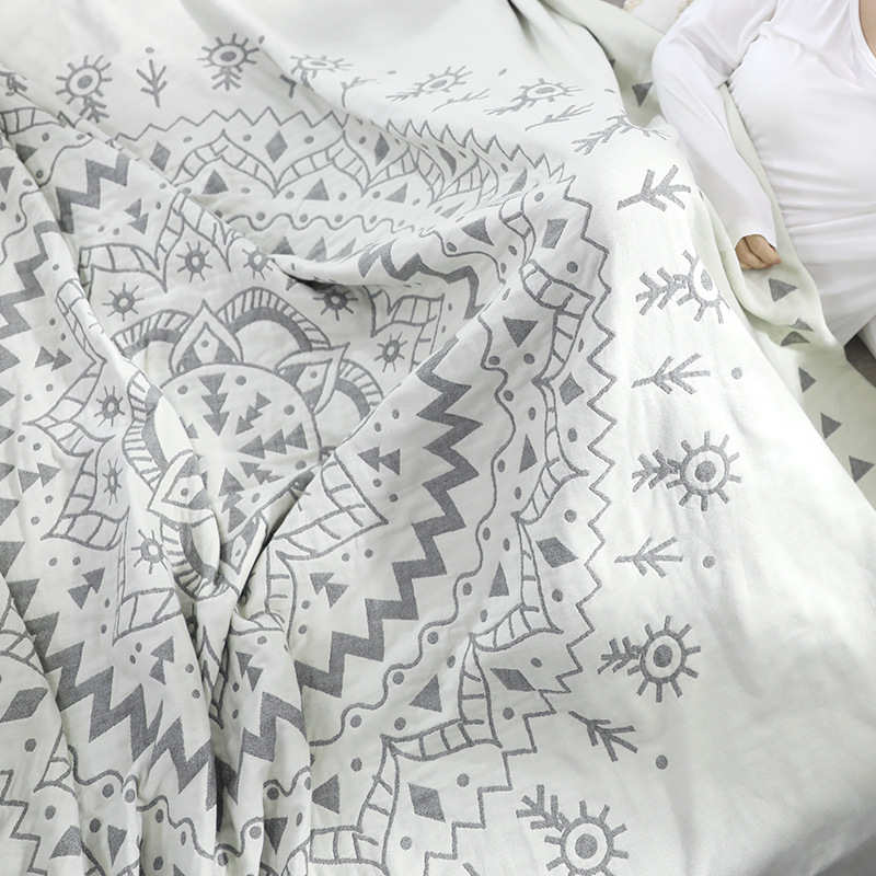 Ownkoti Chic Mandala Wende-Steppdecke aus Baumwolle mit Blumenmuster