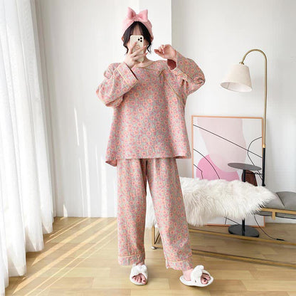Loungewear-Set mit Rundhalsausschnitt und Blumenmuster in Übergröße