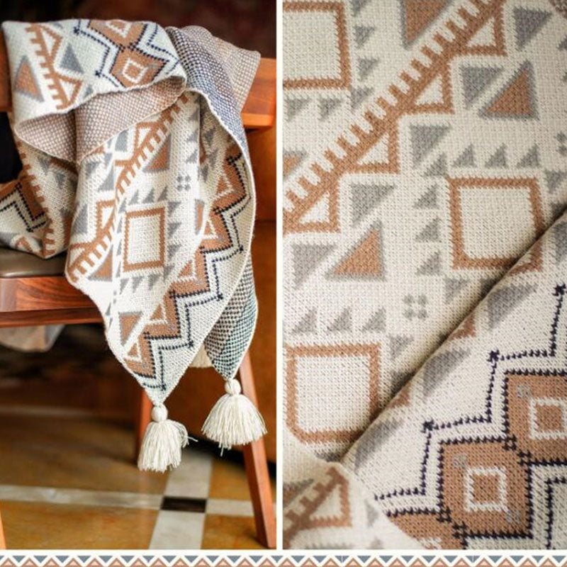 Ownkoti Gemütliche Strickdecke mit Quastenmuster