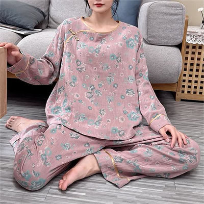 Pyjama-Set aus Baumwolle mit Pfingstrosenmotiv in Übergröße