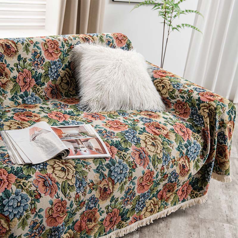 Sofaschoner mit Quasten und Rosenmuster im Countryside-Stil