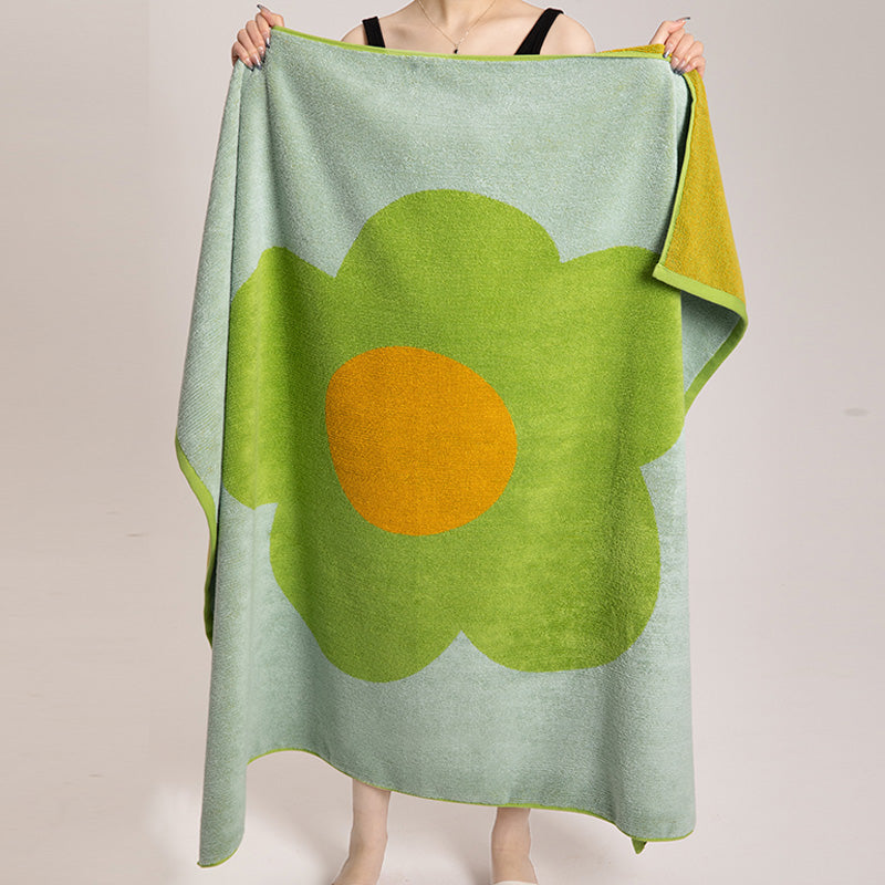 Atmungsaktives Baumwollhandtuch mit Blumenmuster und Farbblockdesign
