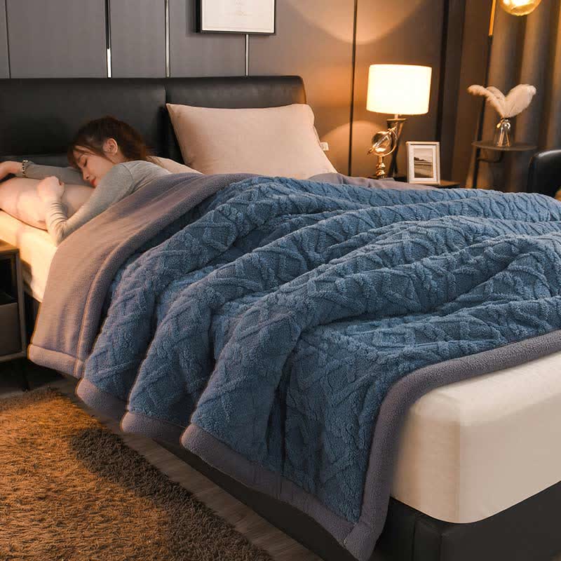 Luxuriöse, dicke, warme Fleece-Überwurfdecke