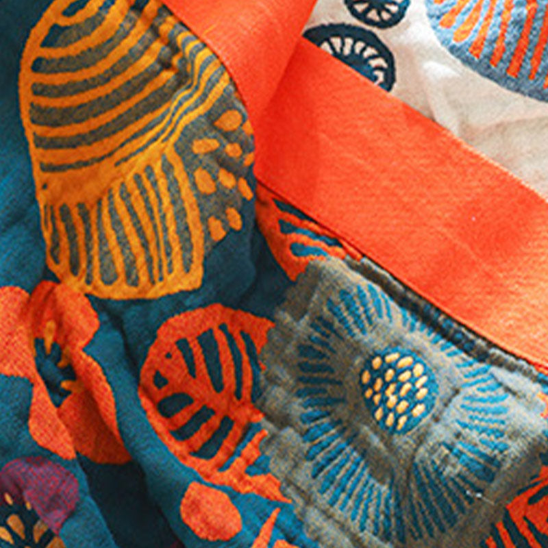 Ownkoti Orangefarbene Baumwollsteppdecke mit Cartoon-Blumenmuster