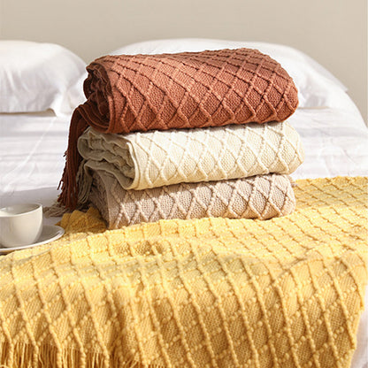 Ownkoti – Gestrickte Decke mit Prismamuster und Quasten