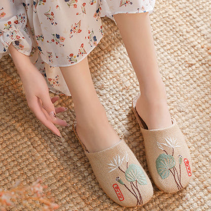 Retro bestickte Lotus Flachs Hausschuhe