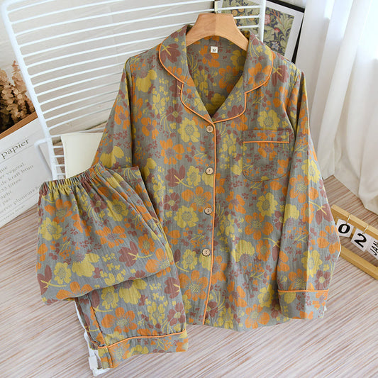 Gelbes Loungewear-Set aus Baumwolle mit Gänseblümchen-Revers